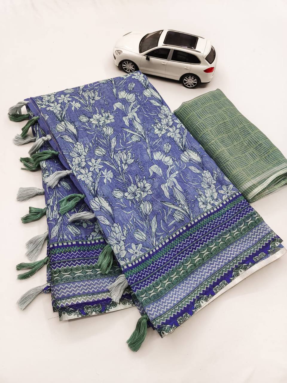 Fabric Linen saree